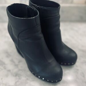 Jeffrey Campbell Hanger Chunky Studded Booties Black Size 8/US